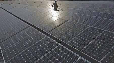EverSource Capital计划以约1.12亿美元收购Azure Power的整个太阳能屋顶投资组合